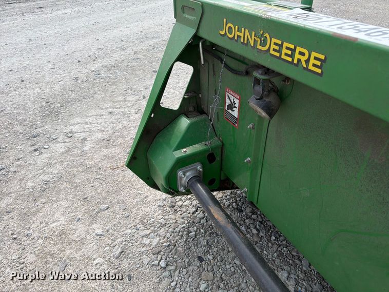 image for item YA3223 2020 John Deere 712C corn head