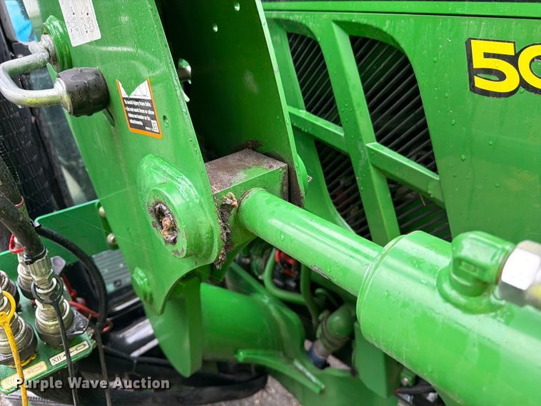 image for item YA3225 2021 John Deere 5065E MFWD tractor