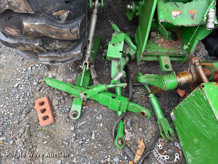 image for item YA3225 2021 John Deere 5065E MFWD tractor