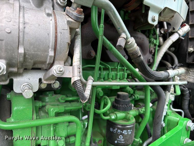 image for item YA3225 2021 John Deere 5065E MFWD tractor