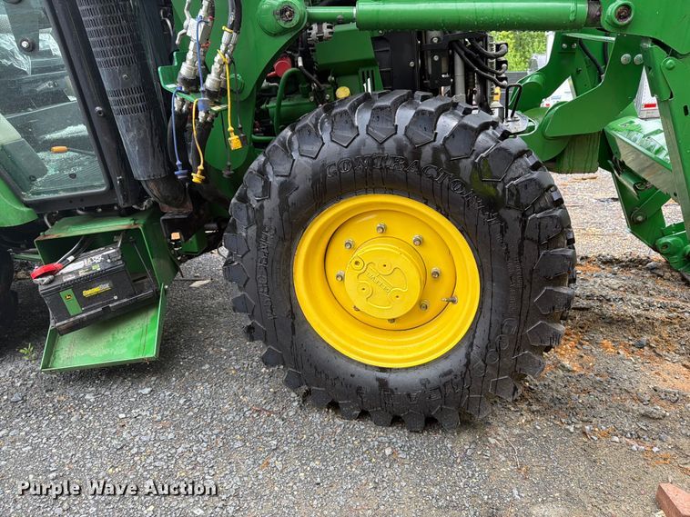 image for item YA3225 2021 John Deere 5065E MFWD tractor