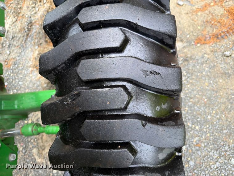 image for item YA3225 2021 John Deere 5065E MFWD tractor