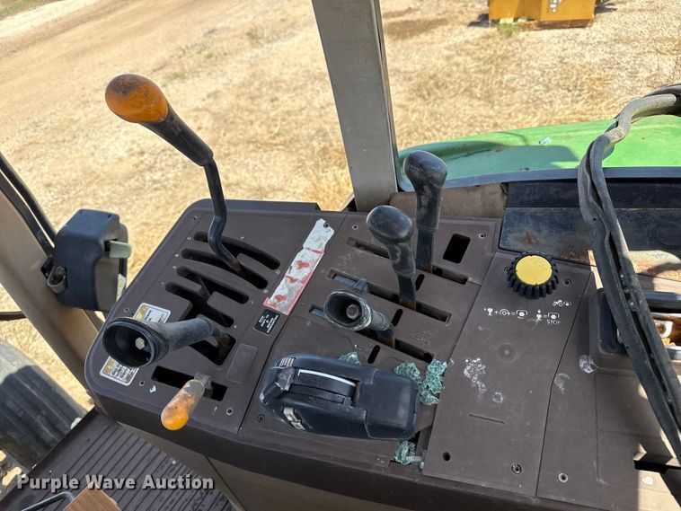 image for item YA3230 2001 John Deere 6405 tractor