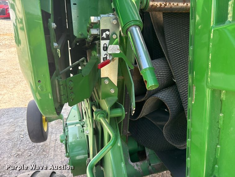 image for item YA3316 2023 John Deere 450M round baler