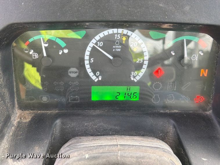 image for item YA3321 2021 John Deere 5075E MFWD tractor