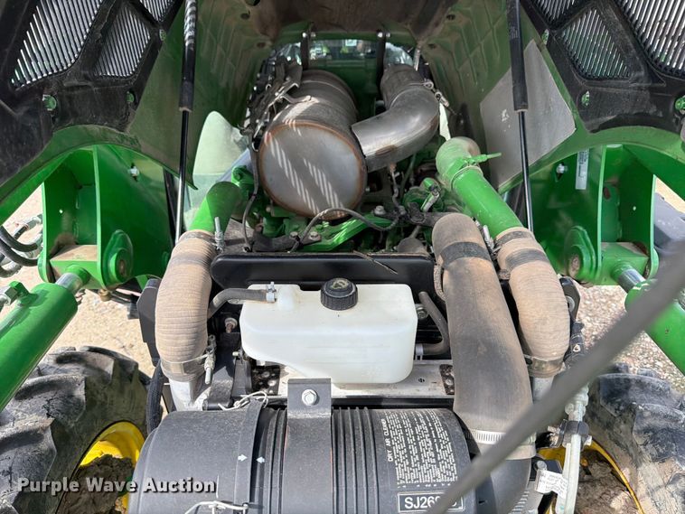 image for item YA3321 2021 John Deere 5075E MFWD tractor