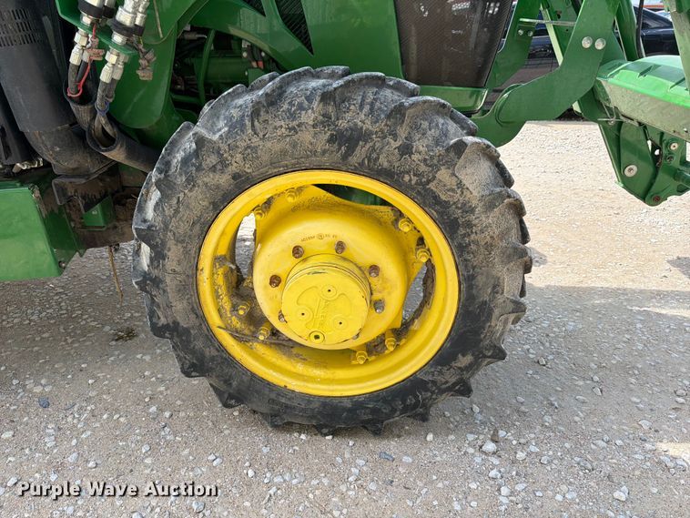 image for item YA3321 2021 John Deere 5075E MFWD tractor