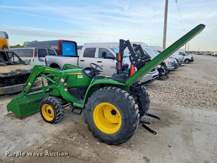 image for item YA3326 2020 John Deere 3038E MFWD tractor