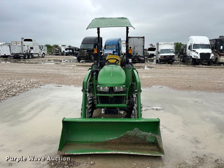 image for item YA3326 2020 John Deere 3038E MFWD tractor