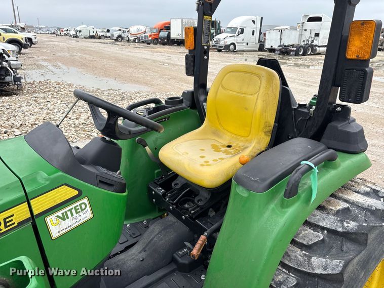 image for item YA3326 2020 John Deere 3038E MFWD tractor