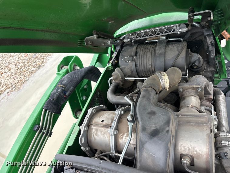 image for item YA3326 2020 John Deere 3038E MFWD tractor
