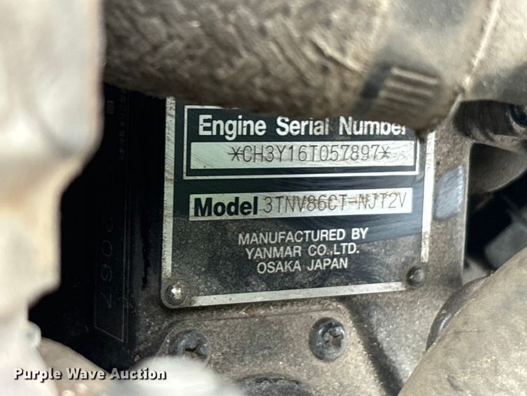 image for item YA3326 2020 John Deere 3038E MFWD tractor