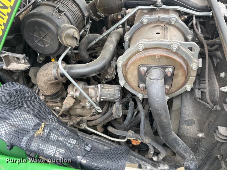 image for item YA3326 2020 John Deere 3038E MFWD tractor