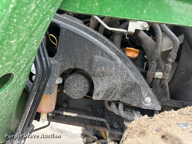 image for item YA3326 2020 John Deere 3038E MFWD tractor