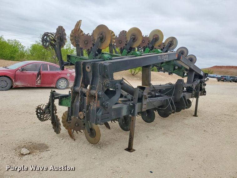 image for item YA3332 Schlagel RT5000 strip-till