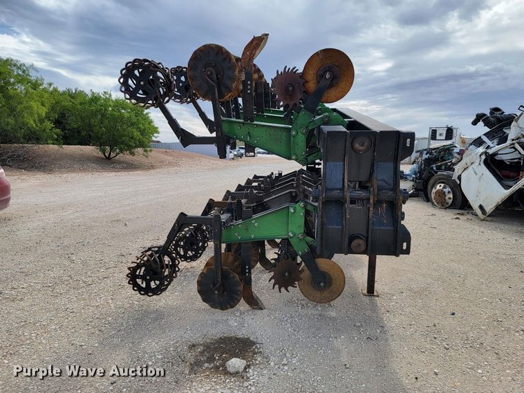 image for item YA3332 Schlagel RT5000 strip-till