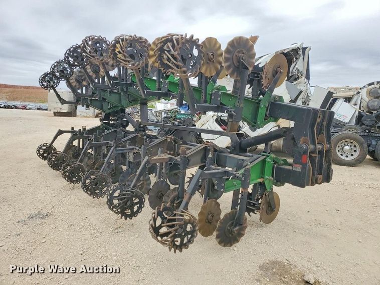 image for item YA3332 Schlagel RT5000 strip-till