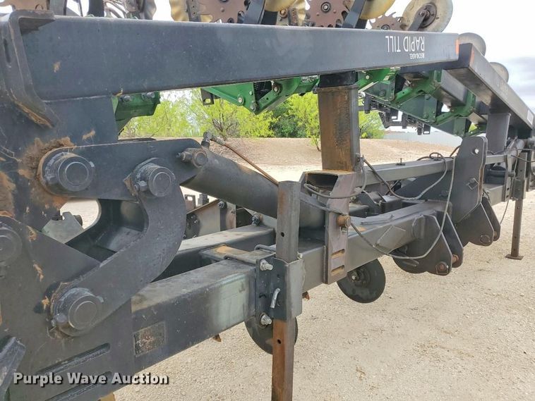 image for item YA3332 Schlagel RT5000 strip-till