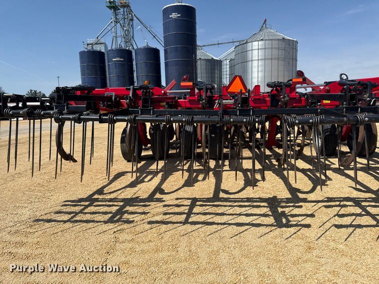 image for item YA3335 Wil-Rich Soil Pro 513 disk ripper