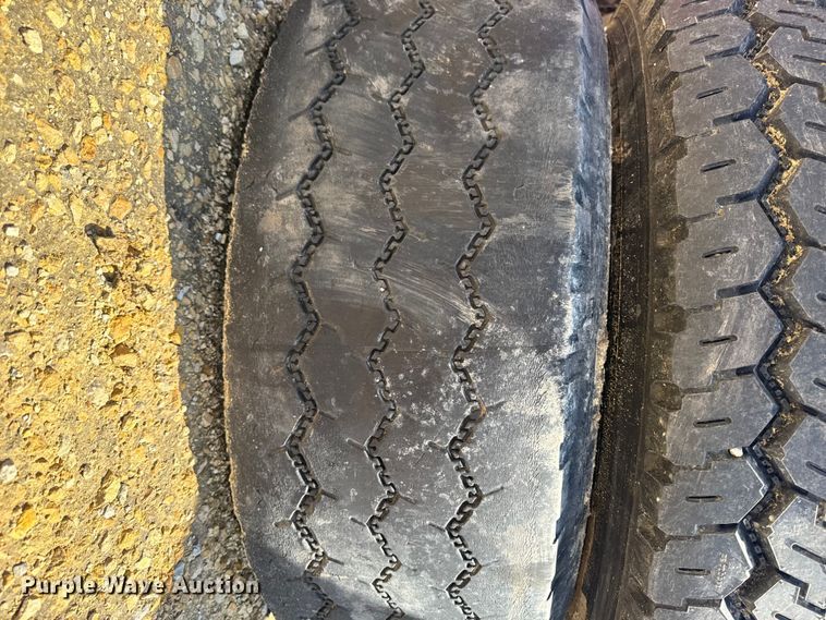 image for item YA3335 Wil-Rich Soil Pro 513 disk ripper