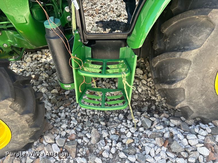 image for item YA3376 2023 John Deere 5075E MFWD tractor