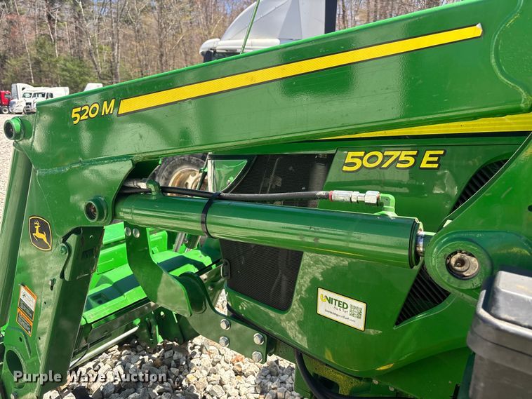 image for item YA3376 2023 John Deere 5075E MFWD tractor