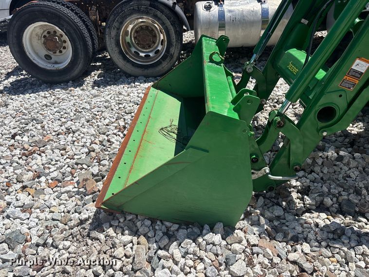 image for item YA3376 2023 John Deere 5075E MFWD tractor