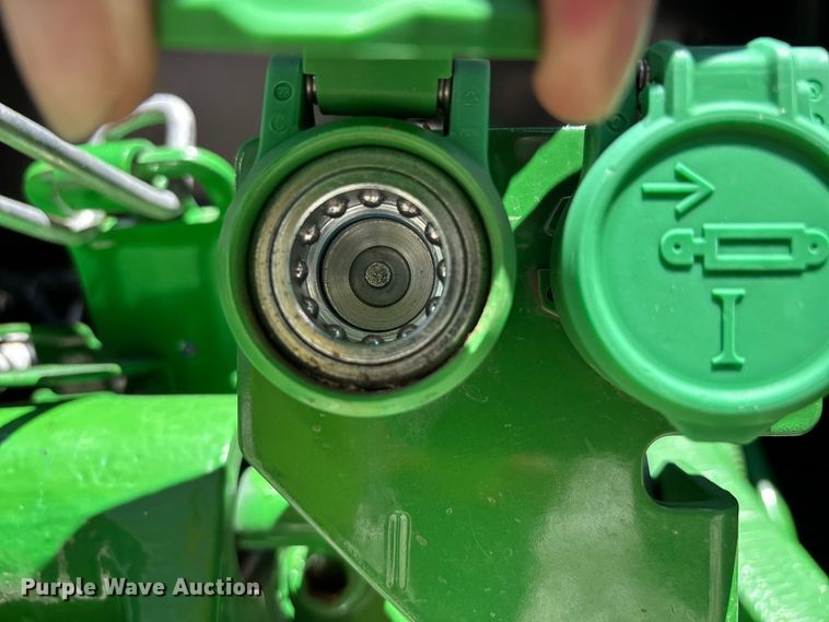 image for item YA3376 2023 John Deere 5075E MFWD tractor