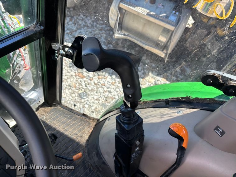 image for item YA3376 2023 John Deere 5075E MFWD tractor