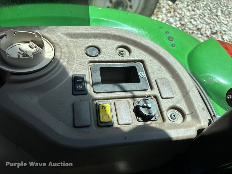 image for item YA3376 2023 John Deere 5075E MFWD tractor