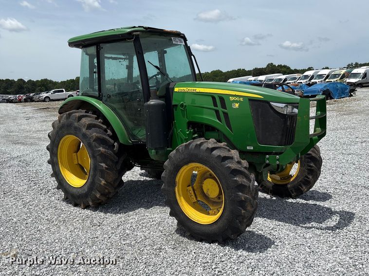 image for item YA3380 2022 John Deere 5100E MFWD tractor
