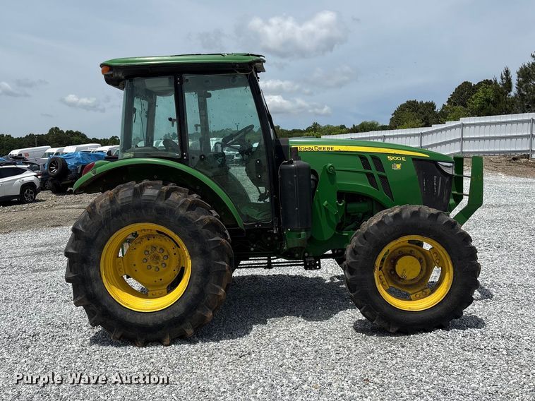image for item YA3380 2022 John Deere 5100E MFWD tractor