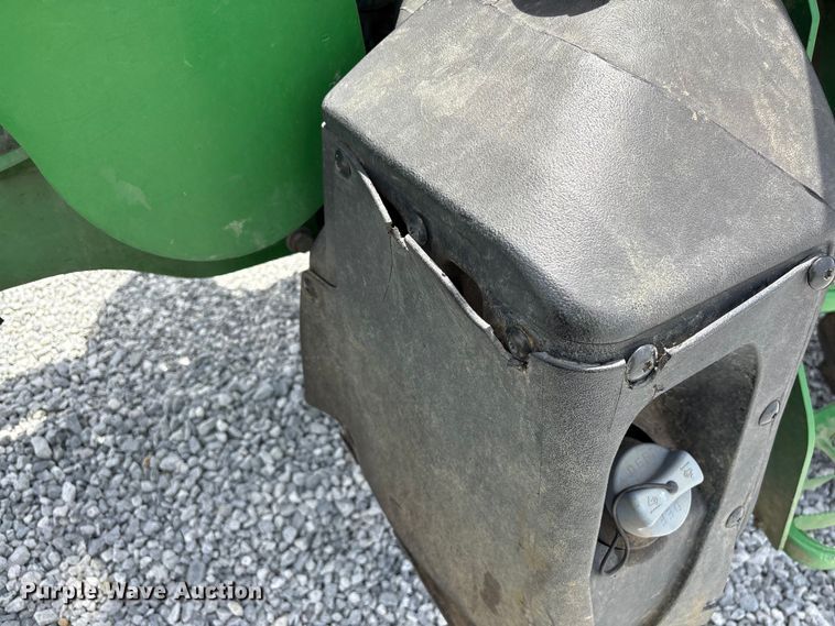 image for item YA3380 2022 John Deere 5100E MFWD tractor
