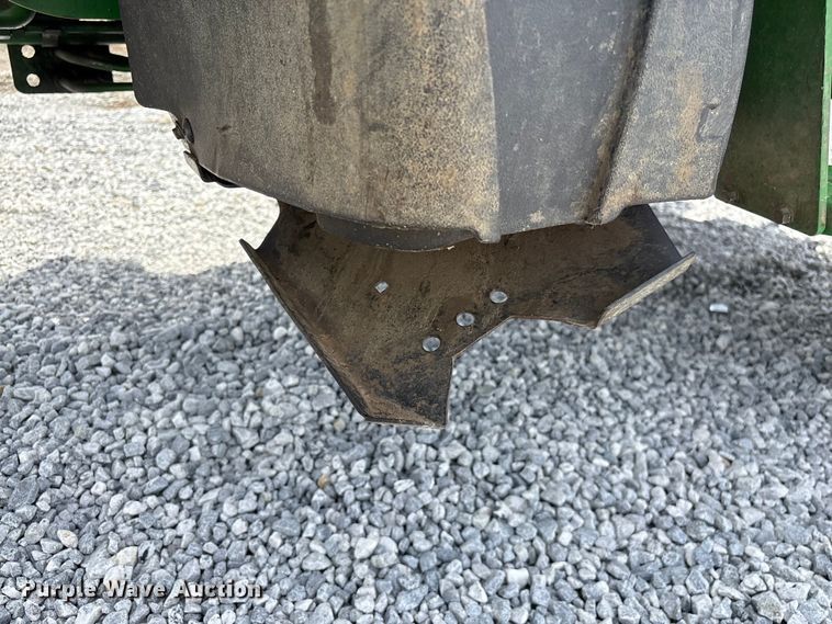image for item YA3380 2022 John Deere 5100E MFWD tractor