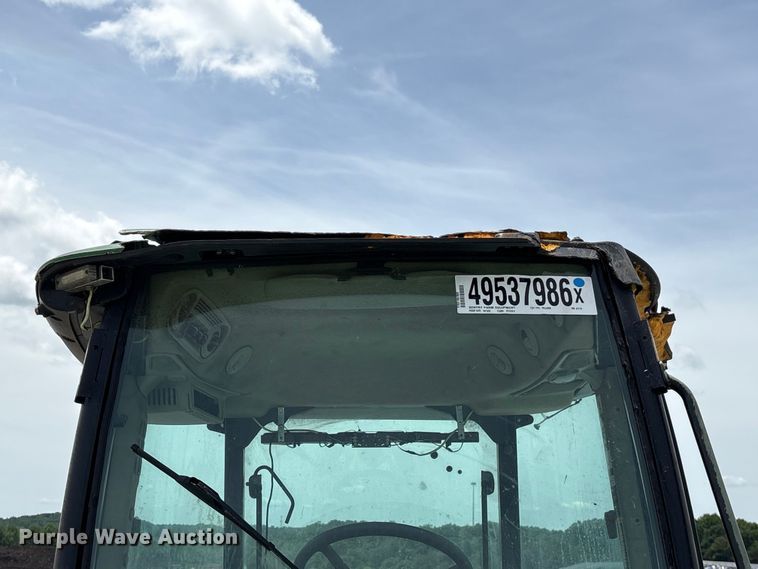 image for item YA3380 2022 John Deere 5100E MFWD tractor