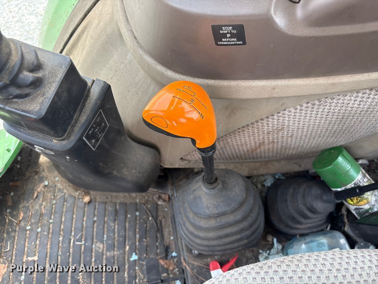 image for item YA3380 2022 John Deere 5100E MFWD tractor