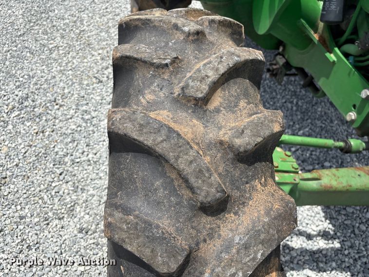 image for item YA3380 2022 John Deere 5100E MFWD tractor