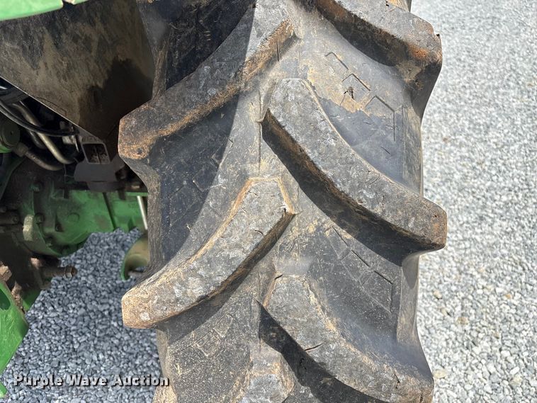 image for item YA3380 2022 John Deere 5100E MFWD tractor