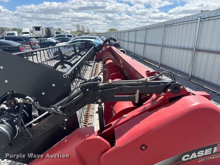 image for item YA3410 2014 Case IH 3020-30 TerraFlex flex head