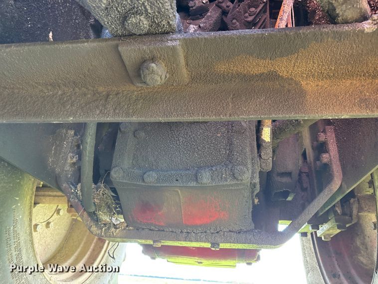 image for item YA3413 1976 International Harvester 4568 4WD tractor