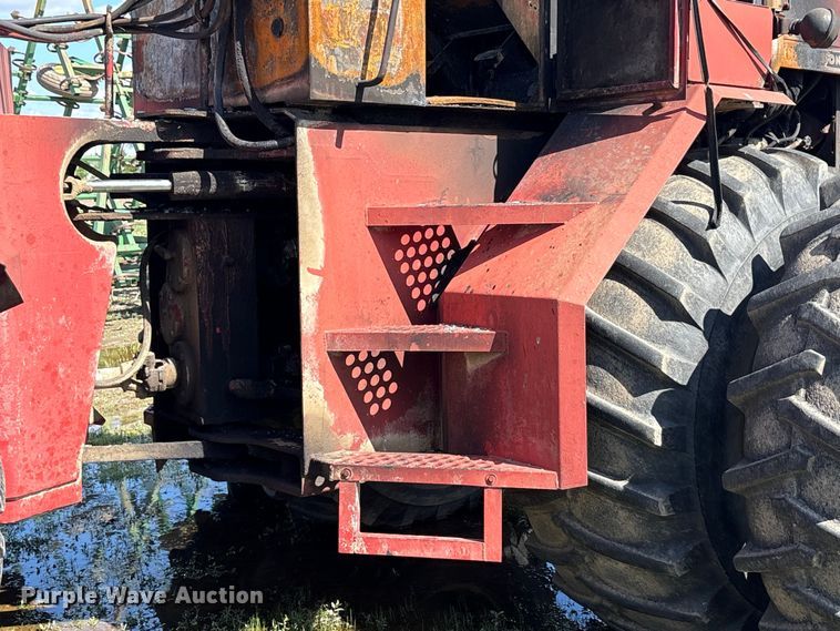 image for item YA3413 1976 International Harvester 4568 4WD tractor