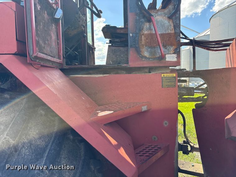 image for item YA3413 1976 International Harvester 4568 4WD tractor