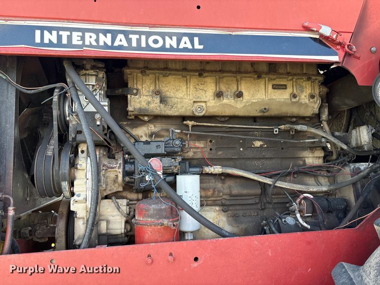 image for item YA3413 1976 International Harvester 4568 4WD tractor