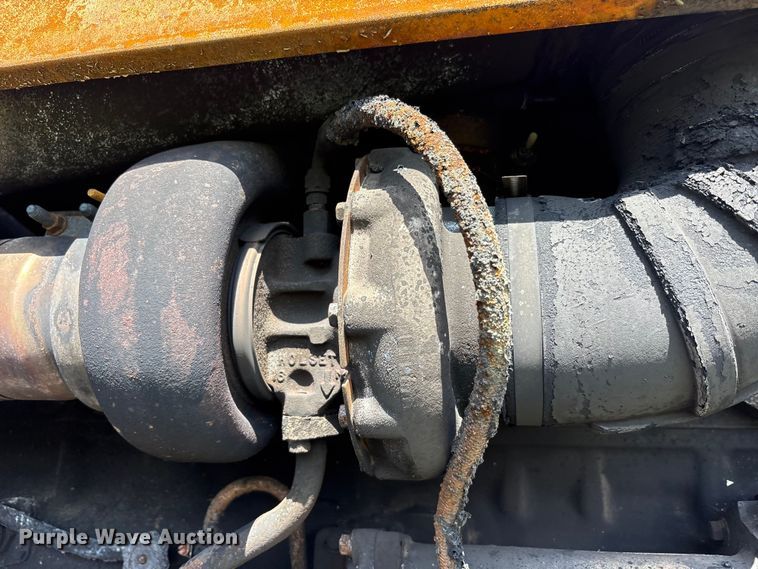 image for item YA3413 1976 International Harvester 4568 4WD tractor