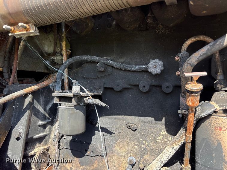 image for item YA3413 1976 International Harvester 4568 4WD tractor