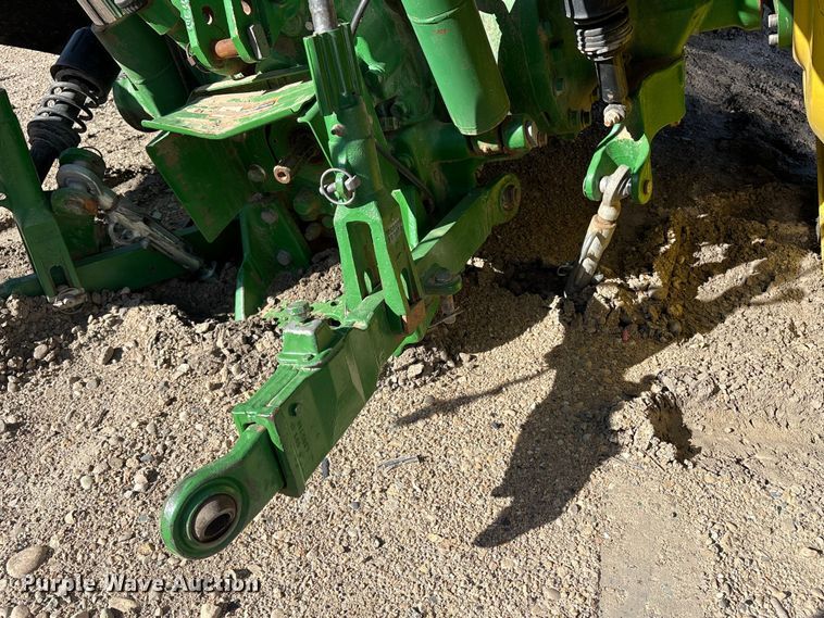 image for item YA3416 2017 John Deere 5115R MFWD tractor