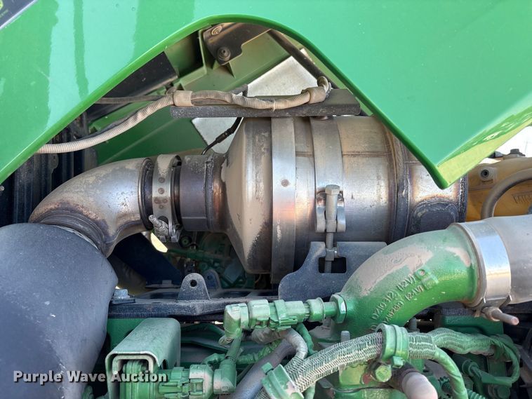 image for item YA3416 2017 John Deere 5115R MFWD tractor