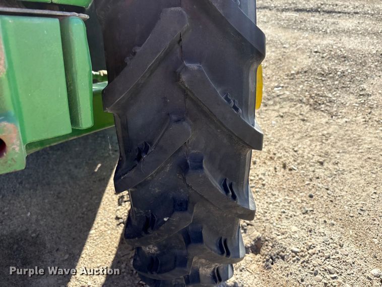 image for item YA3416 2017 John Deere 5115R MFWD tractor