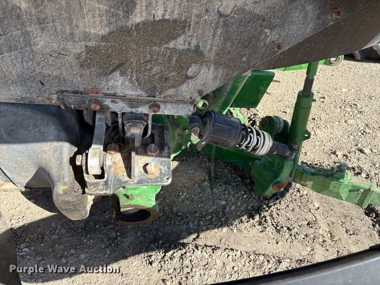 image for item YA3416 2017 John Deere 5115R MFWD tractor