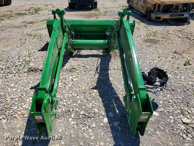 image for item YA3525 2024 John Deere 660R loader